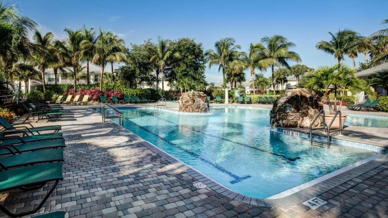 Vacation In Paradise Lely Resort Экстерьер фото